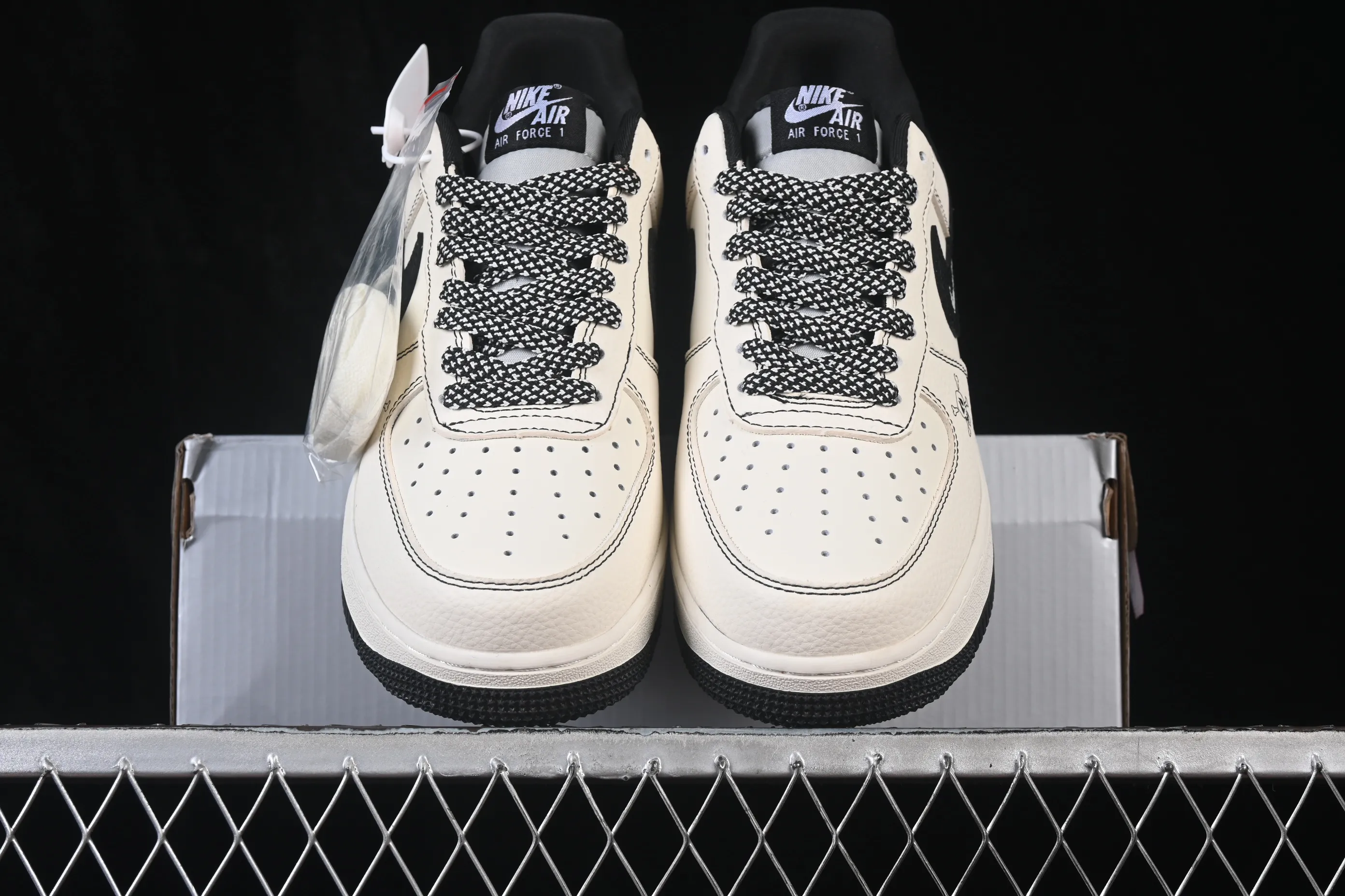 All categories Nk Air Force 1 Air Force series Nk Air Force 1 Low Air Force low-top Nike Air Force 1'07 Low joint model Air Force 1 low-top casual sneakers LD1999-026